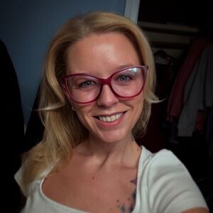 Meet your Posher, Marlana